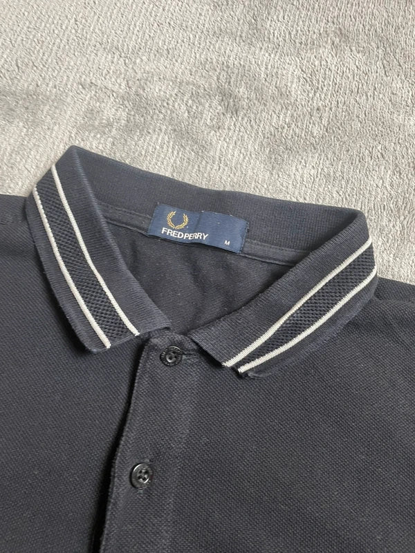 Fred Perry Polohemd in schwarz; weiß- Gr. M