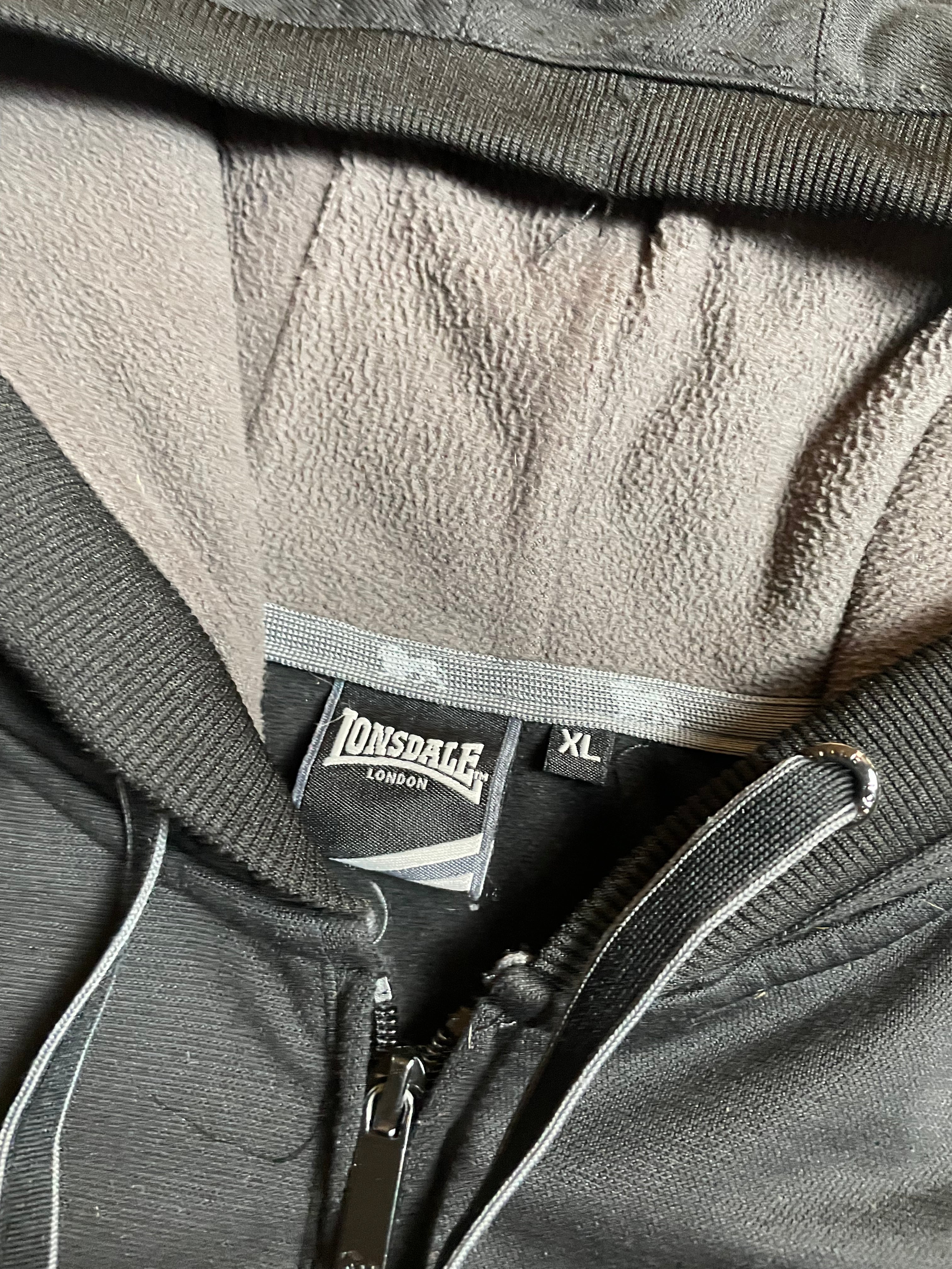 Lonsdale Trainingsjacke in Grau - Gr XL