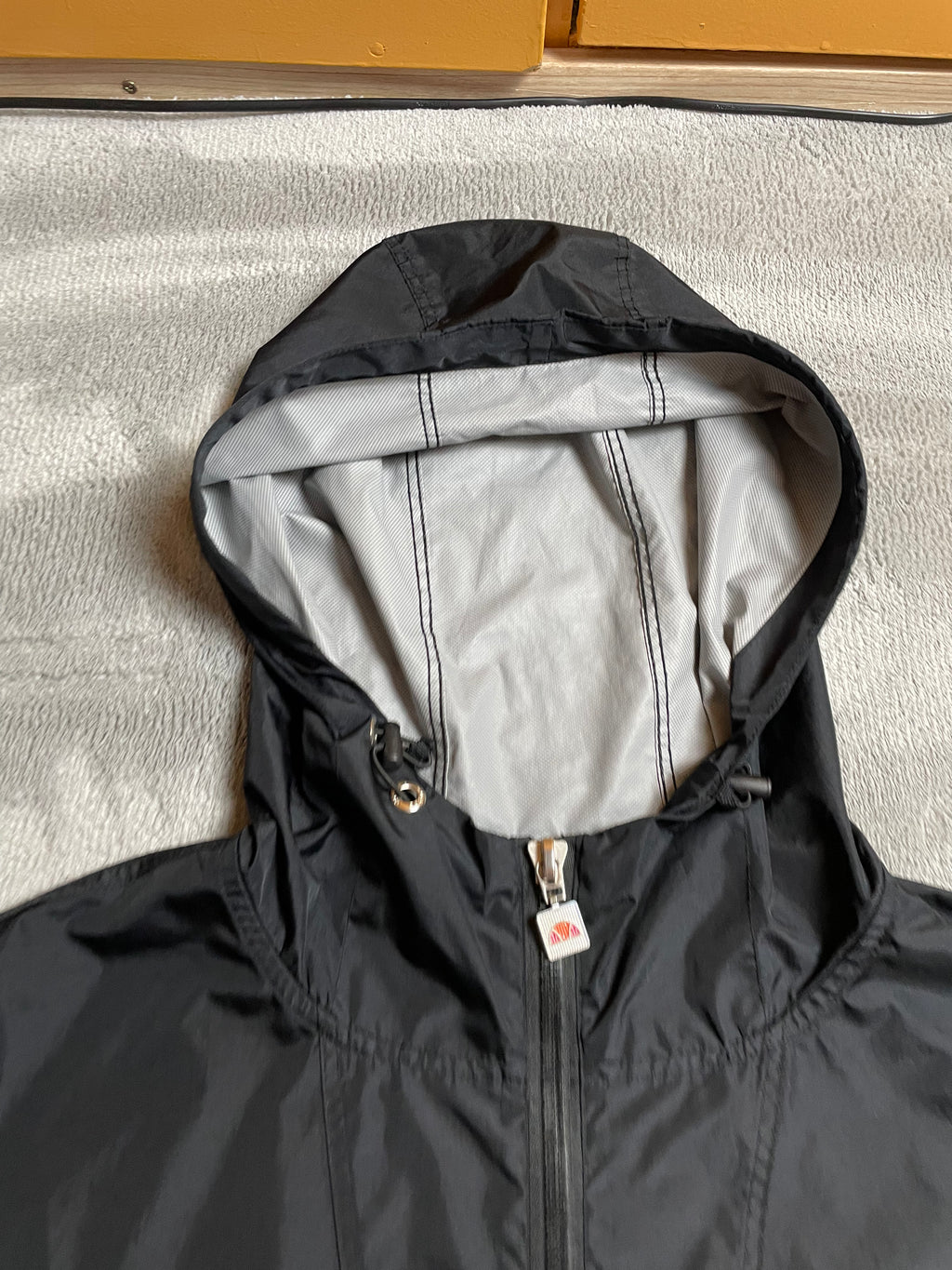 Ellesse Windbreaker in schwarz - Gr. L