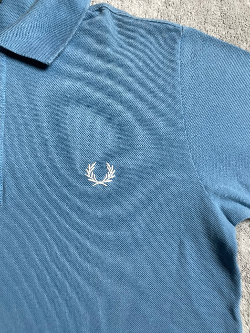 Fred Perry Polohemd in hellblau - Gr. S