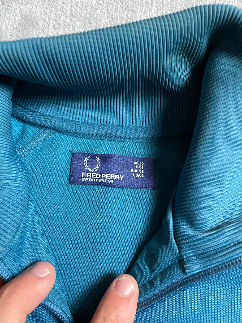 Fred Perry Trainingsjacke in Türkis - Gr. S