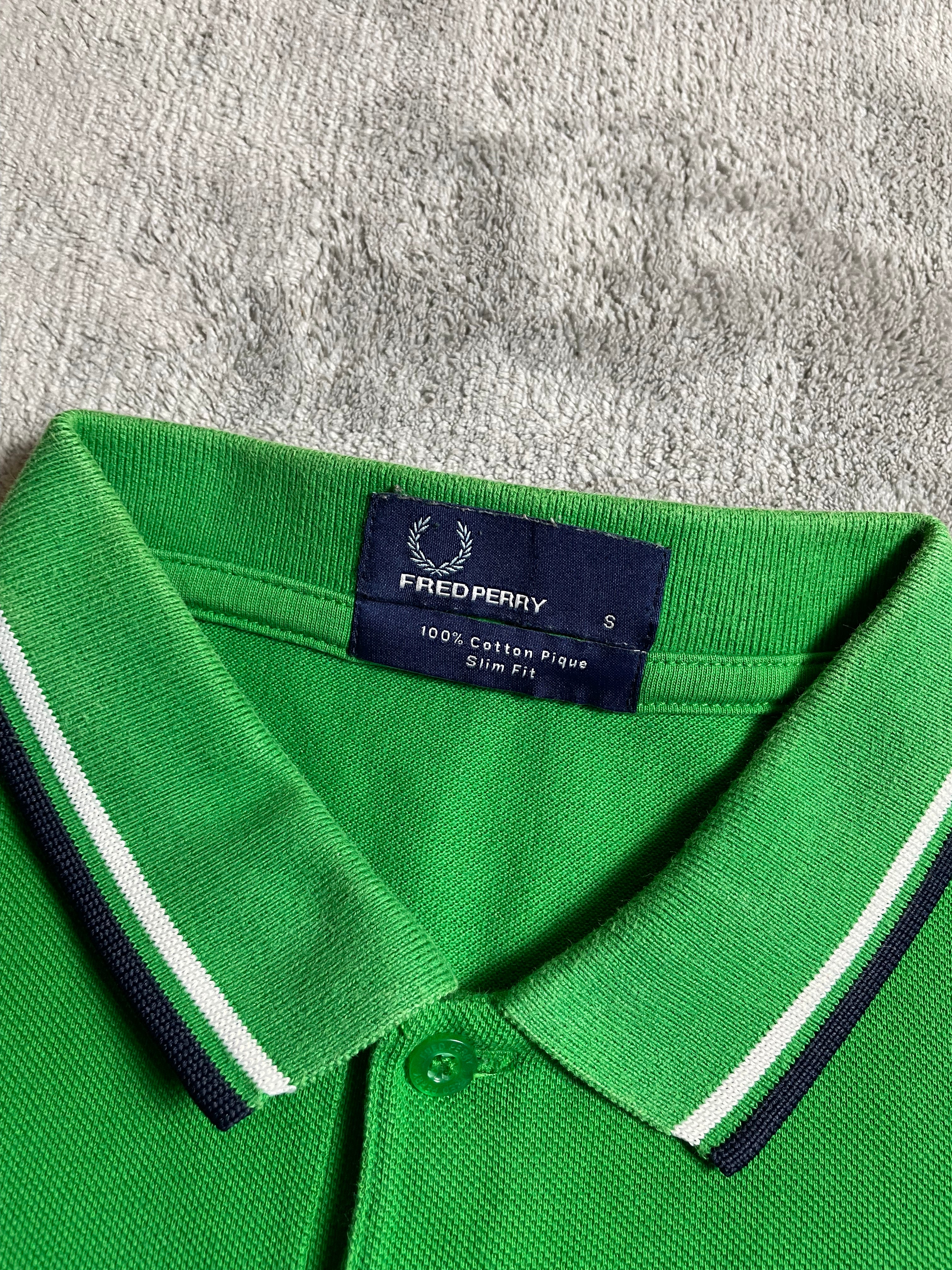 Fred Perry Polohemd in Grün - Gr. S