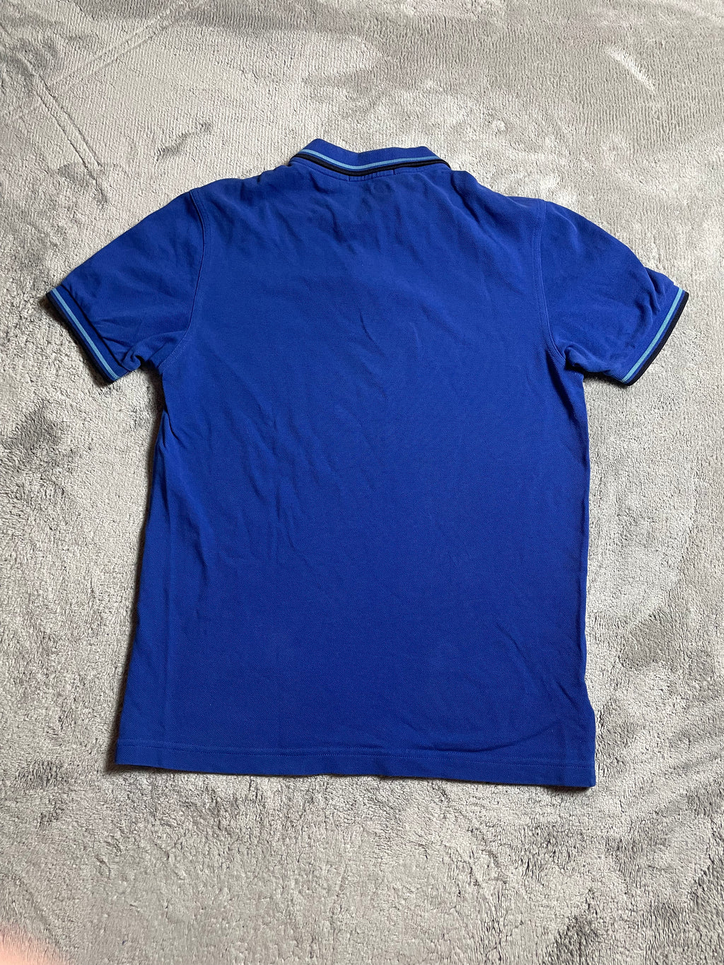 Fred Perry Polohemd in Marineblau - Gr. S