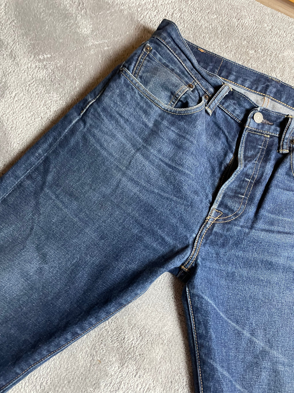 Levi‘s 501 Jeans in Marineblau - W32 L32