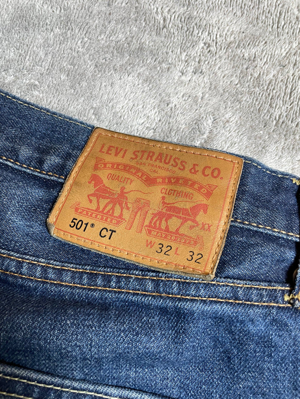 Levi‘s 501 Jeans in Marineblau - W32 L32