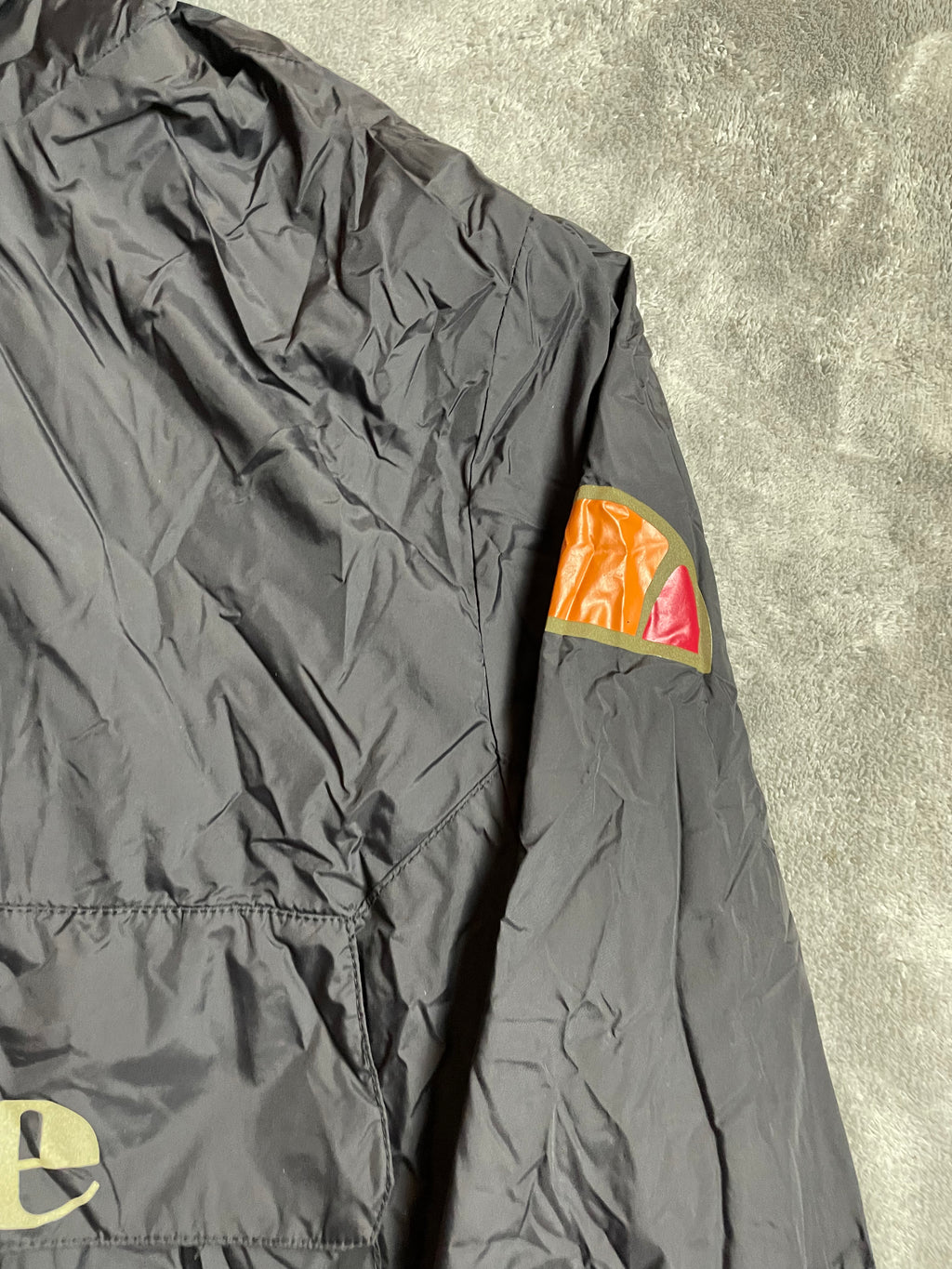 Ellesse Windbreaker in schwarz - Gr. XL