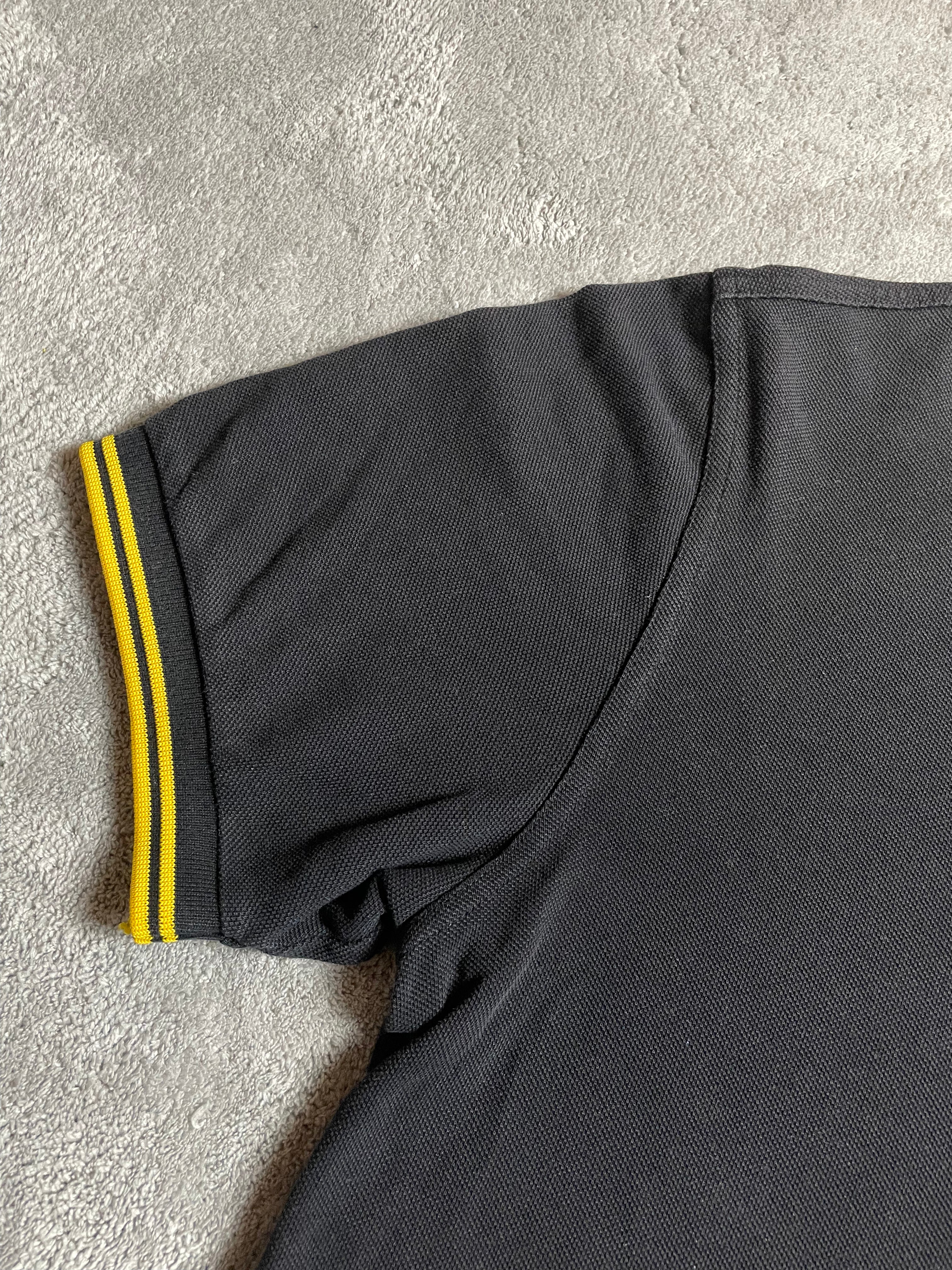 Fred Perry Poloshirt in schwarz, gelb - Gr. L