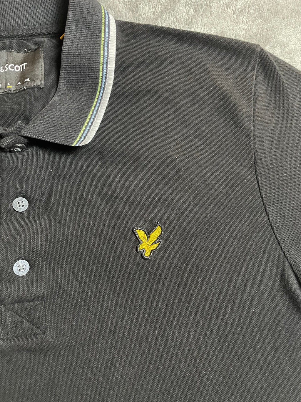 Lyle & Scott Poloshirt in schwarz - Gr. L