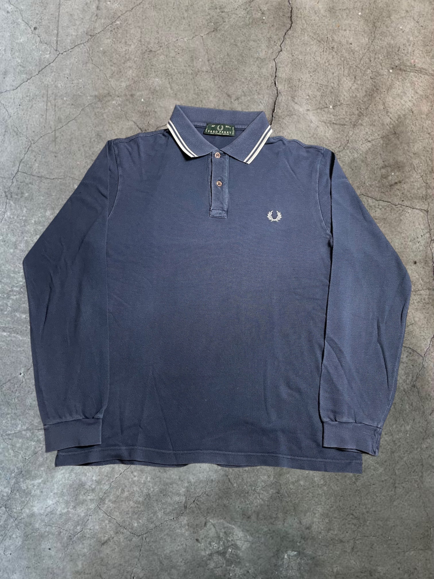 Fred Perry Langarm Polohemd in Marineblau - Gr. M