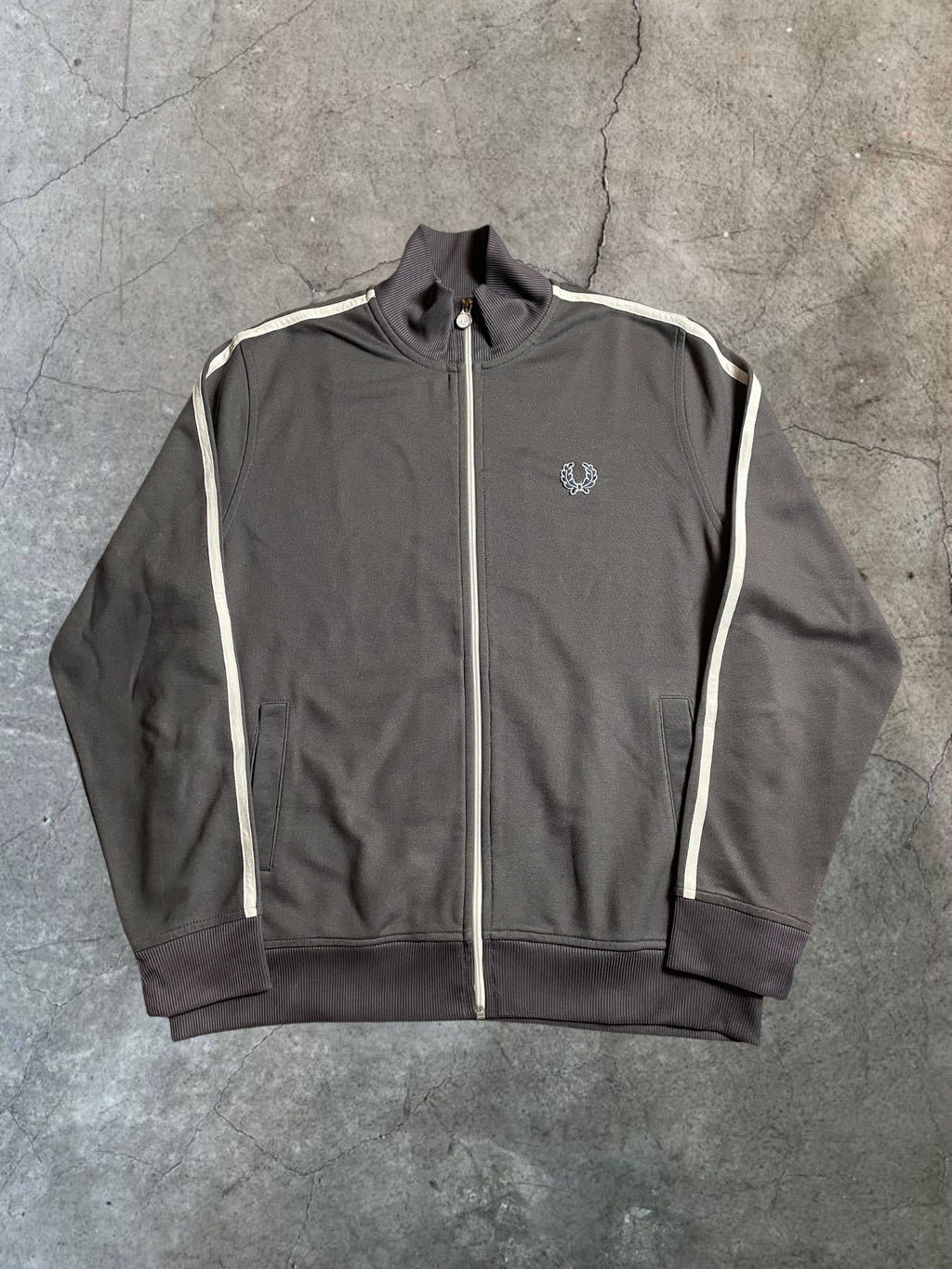 Fred Perry Trainingsjacke in Grau - Gr. S