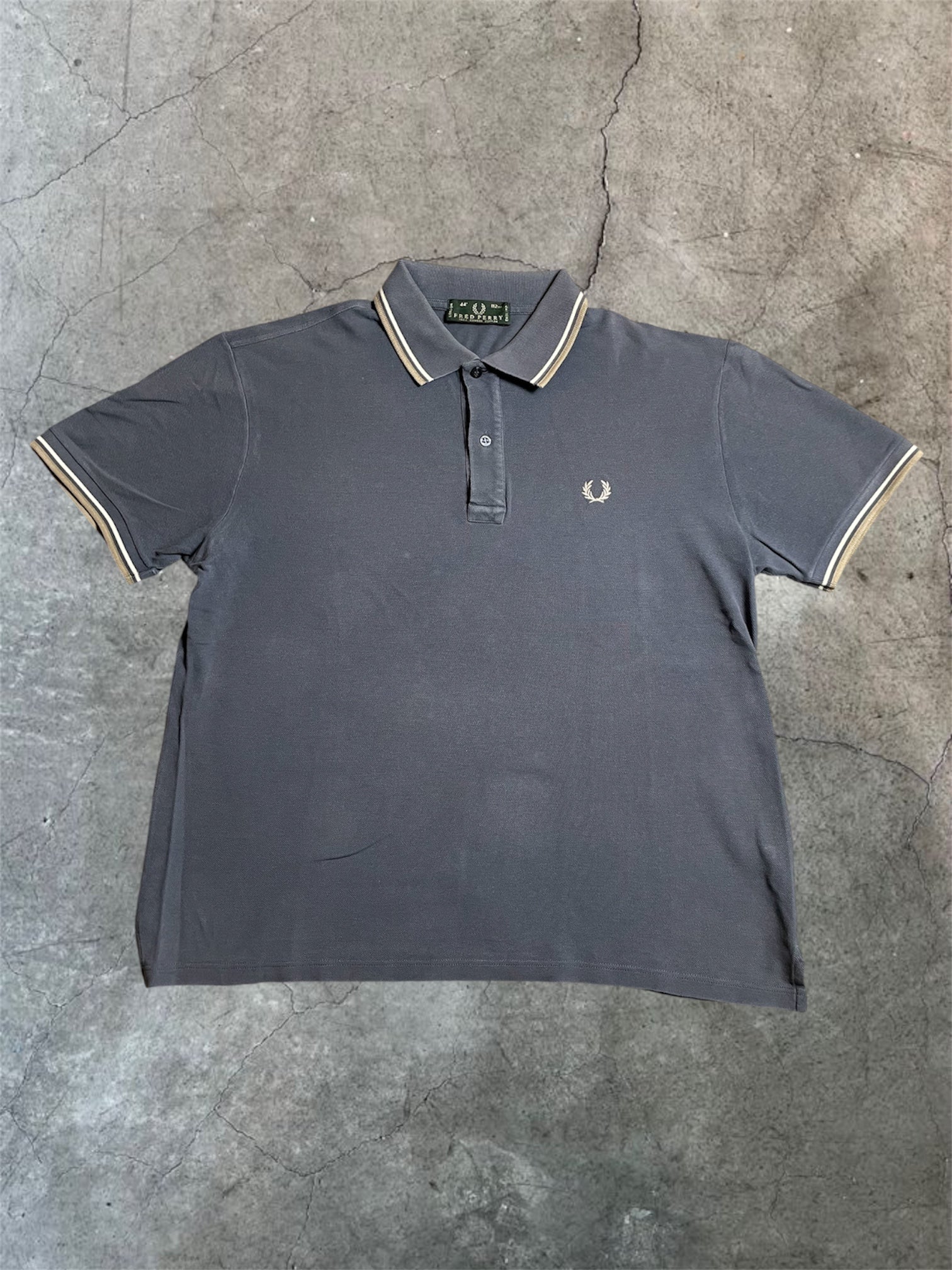 Fred Perry Polohemd in blau, grau - Gr. M-L