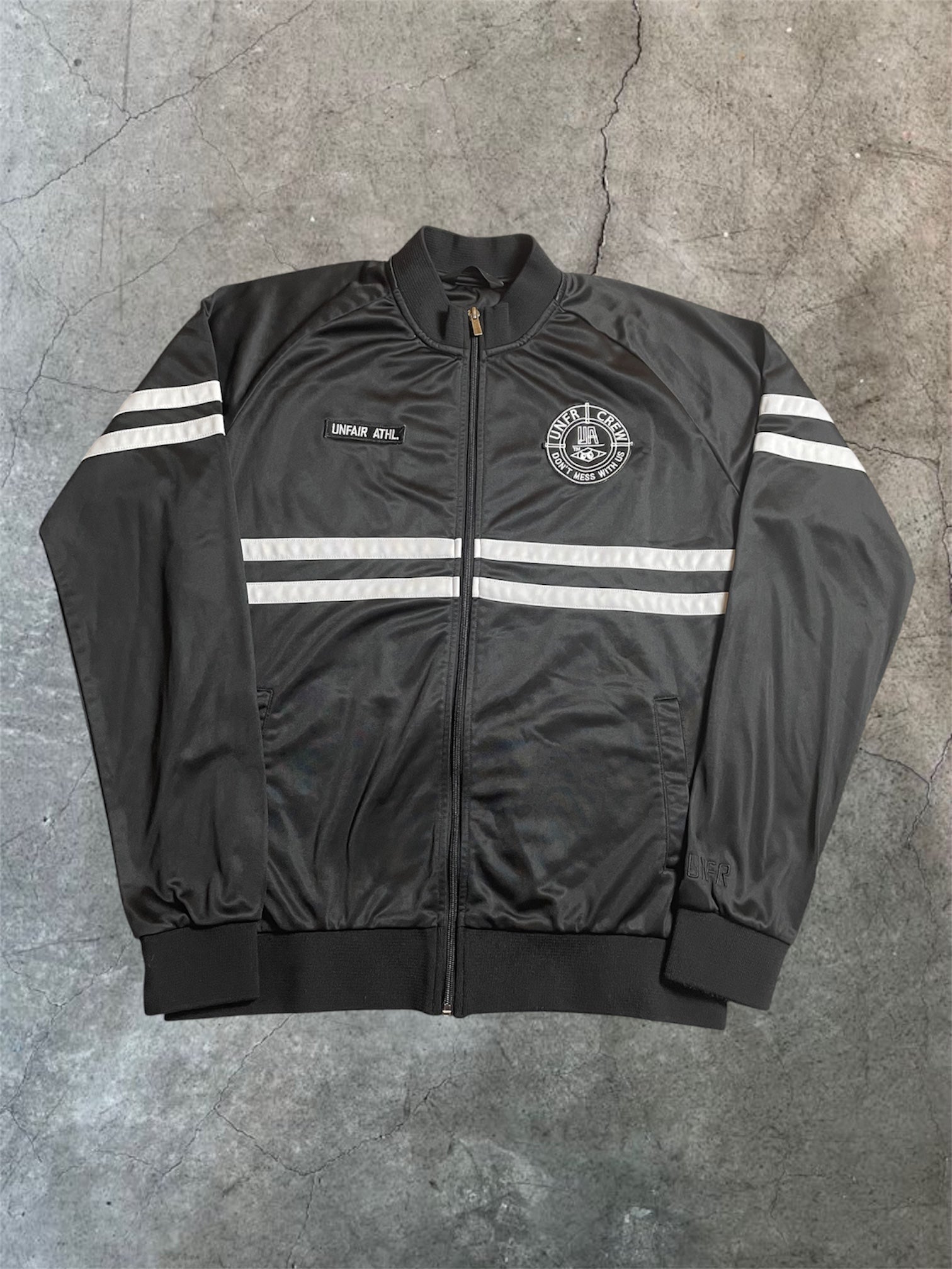 Unfair Athletics Trainingsjacke in schwarz, weiß - Gr. M