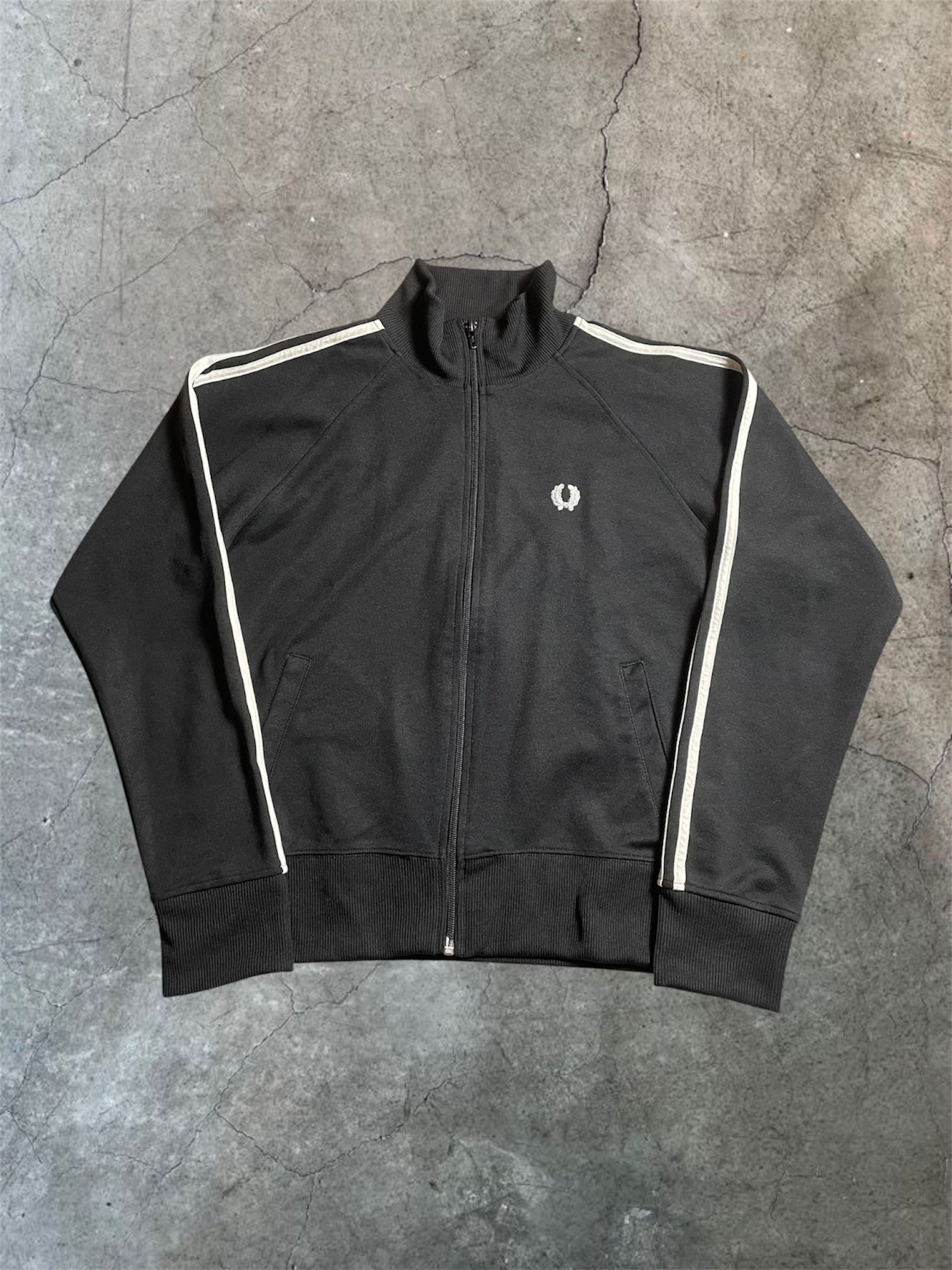 Fred Perry Taped Trackjacket in schwarz - Gr. S